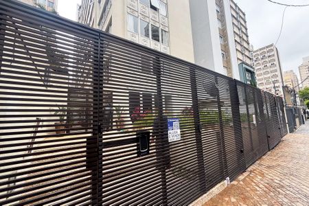 Apartamento para alugar com 142m², 3 quartos e 1 vaga Apartamento para alugar com 142m², 3 quartos e 1 vagaFachada