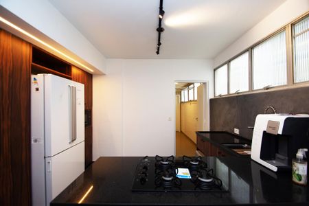 Apartamento para alugar com 142m², 3 quartos e 1 vaga Apartamento para alugar com 142m², 3 quartos e 1 vagaCozinha