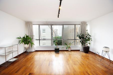 Sala de apartamento para alugar com 3 quartos, 142m² em Jardim Paulista, São Paulo
