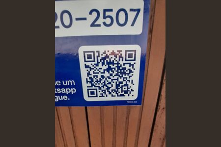 Casa à venda com 306m², 3 quartos e 4 vagas Casa à venda com 306m², 3 quartos e 4 vagasPlaquinha