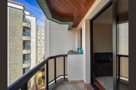 Apartamento à venda com 198m², 3 quartos e 4 vagas Apartamento à venda com 198m², 3 quartos e 4 vagasVaranda da Sala
