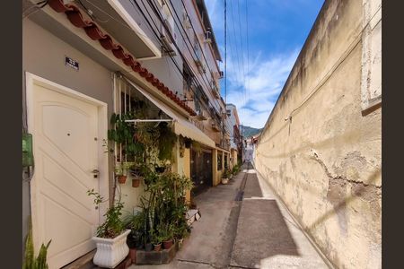 Apartamento para alugar com 70m², 1 quarto e sem vaga Apartamento para alugar com 70m², 1 quarto e sem vagaEntrada