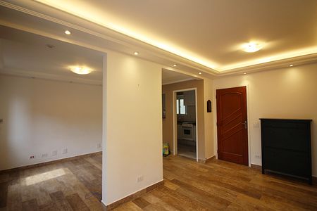 Apartamento à venda com 225m², 4 quartos e 3 vagasSala