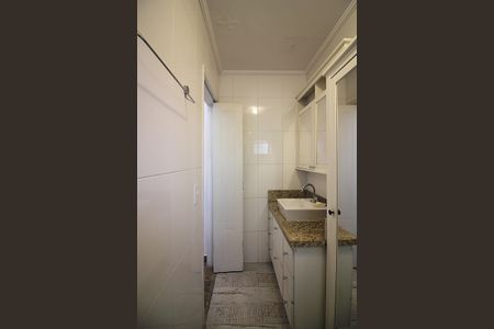 Apartamento à venda com 225m², 4 quartos e 3 vagasBanheiro Social 2