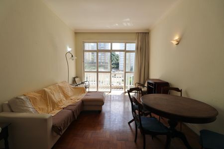 Apartamento para alugar com 100m², 3 quartos e sem vagaSala