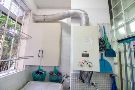 Apartamento à venda com 70m², 2 quartos e 1 vagaÁrea de Serviço