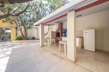 Apartamento à venda com 70m², 2 quartos e 1 vagaÁrea comum - Churrasqueira