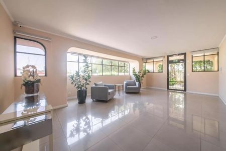 Apartamento à venda com 70m², 2 quartos e 1 vagaHall Social