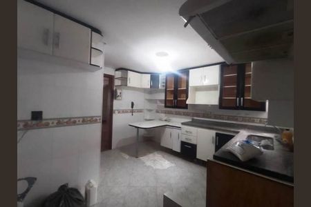 Apartamento à venda com 154m², 3 quartos e 3 vagas