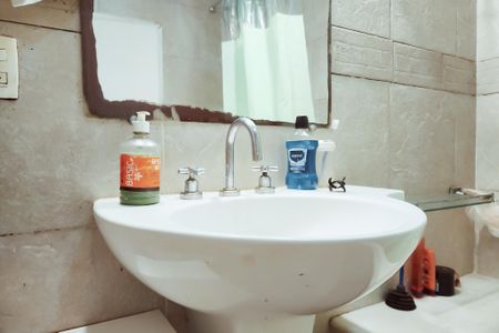 Apartamento à venda com 138m², 3 quartos e 1 vagaBanheiro da Suíte 1