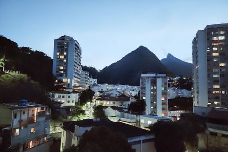 Apartamento à venda com 138m², 3 quartos e 1 vagaVista