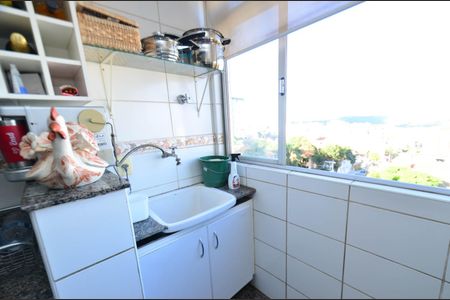 Apartamento à venda com 212m², 4 quartos e 3 vagas Apartamento à venda com 212m², 4 quartos e 3 vagasCozinha