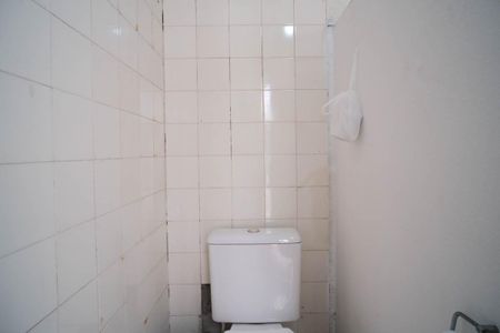 Casa à venda com 216m², 3 quartos e sem vagaBanheiro