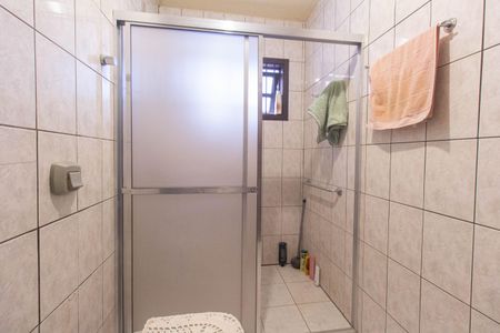 Casa à venda com 450m², 2 quartos e 3 vagasBanheiro da Suíte