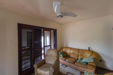 Casa à venda com 450m², 2 quartos e 3 vagasSala