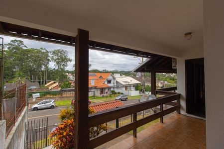 Casa à venda com 450m², 2 quartos e 3 vagasVaranda da Suíte