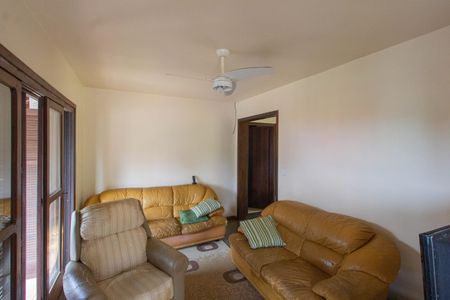 Casa à venda com 450m², 2 quartos e 3 vagasSala