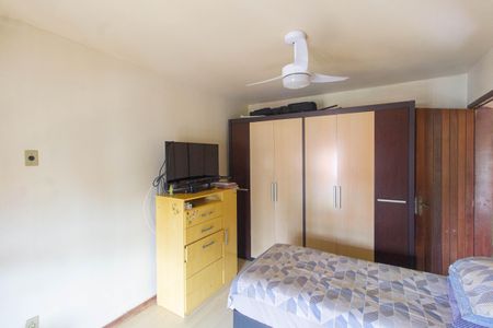 Casa à venda com 450m², 2 quartos e 3 vagasQuarto 