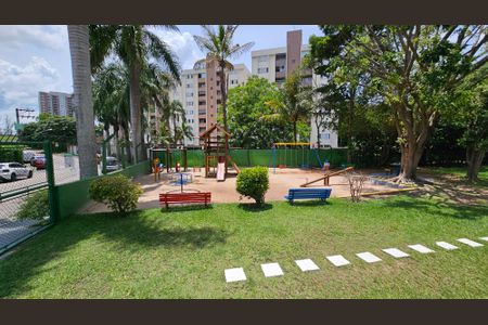 Apartamento para alugar com 57m², 2 quartos e 1 vaga Apartamento para alugar com 57m², 2 quartos e 1 vagaÁrea comum - Playground