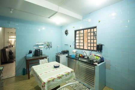Casa à venda com 70m², 2 quartos e 1 vagaCozinha