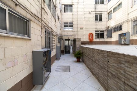 Apartamento à venda com 56m², 2 quartos e 1 vagaÁrea Comum
