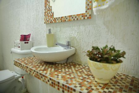 Casa à venda com 250m², 3 quartos e 2 vagasBanheiro 3