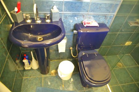 Casa à venda com 250m², 3 quartos e 2 vagasBanheiro