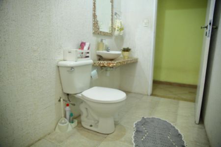 Casa à venda com 250m², 3 quartos e 2 vagasBanheiro 3