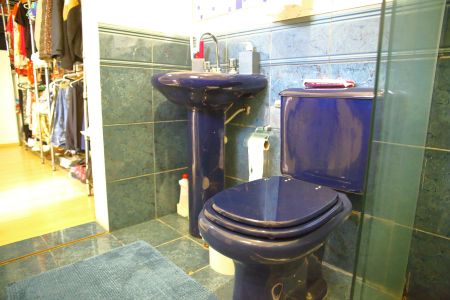 Casa à venda com 250m², 3 quartos e 2 vagasBanheiro