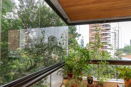 Apartamento à venda com 275m², 4 quartos e 7 vagasVaranda da Sala