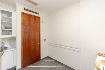 Apartamento à venda com 275m², 4 quartos e 7 vagasCopa