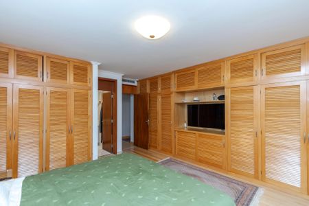 Apartamento à venda com 275m², 4 quartos e 7 vagasSuíte 1