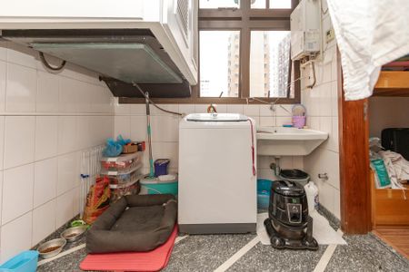 Apartamento à venda com 275m², 4 quartos e 7 vagasÁrea de Serviço