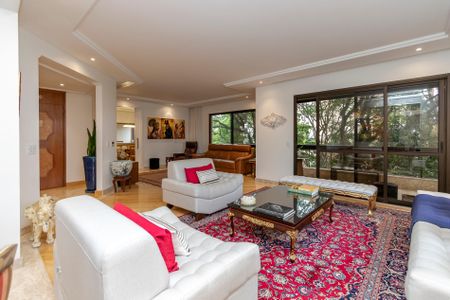 Apartamento à venda com 275m², 4 quartos e 7 vagasSala