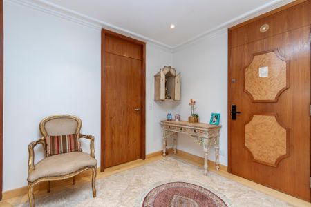 Apartamento à venda com 275m², 4 quartos e 7 vagasHall