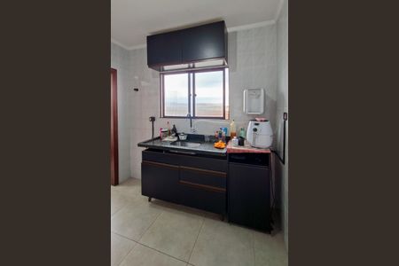 Apartamento para alugar com 92m², 2 quartos e 1 vagaCozinha