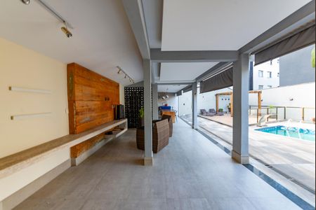 Casa à venda com 453m², 4 quartos e 2 vagas Casa à venda com 453m², 4 quartos e 2 vagasVaranda