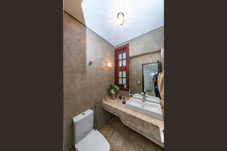 Casa à venda com 453m², 4 quartos e 2 vagas Casa à venda com 453m², 4 quartos e 2 vagasLavabo