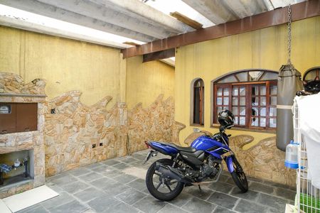 Casa à venda com 170m², 3 quartos e 2 vagasGaragem