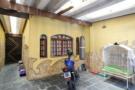 Casa à venda com 170m², 3 quartos e 2 vagasGaragem