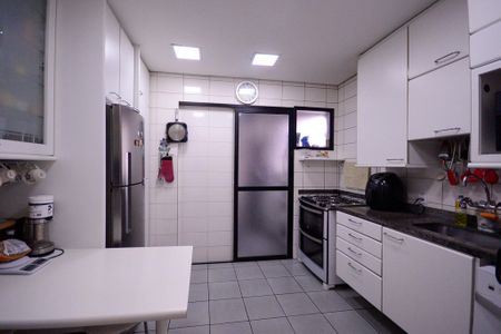 Apartamento à venda com 165m², 4 quartos e 3 vagasCozinha
