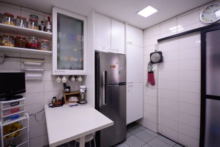 Apartamento à venda com 165m², 4 quartos e 3 vagasCozinha