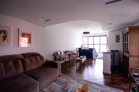 Apartamento à venda com 165m², 4 quartos e 3 vagasSala de TV