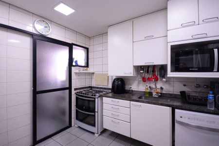 Apartamento à venda com 165m², 4 quartos e 3 vagasCozinha