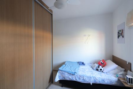 Casa à venda com 184m², 2 quartos e 2 vagas Casa à venda com 184m², 2 quartos e 2 vagasQuarto 2- Suíte