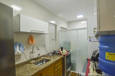 Apartamento à venda com 55m², 2 quartos e 1 vagaCozinha