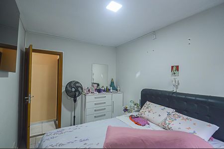 Apartamento à venda com 55m², 2 quartos e 1 vagaQuarto 2