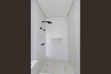 Casa de condomínio à venda com 200m², 4 quartos e sem vaga Casa de condomínio à venda com 200m², 4 quartos e sem vagaBanheiro do Quarto 1