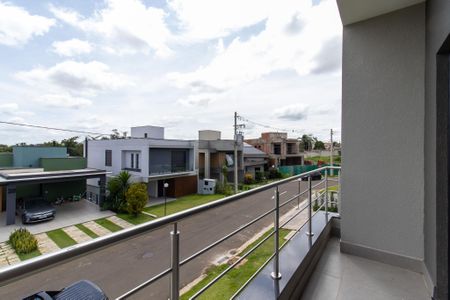 Casa de condomínio à venda com 200m², 4 quartos e sem vaga Casa de condomínio à venda com 200m², 4 quartos e sem vagaQuarto 2