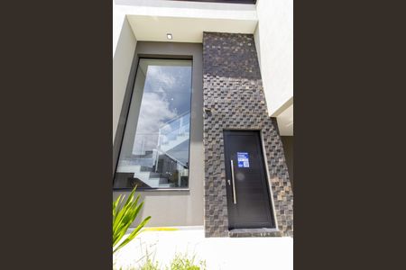 Casa de condomínio à venda com 200m², 4 quartos e sem vaga Casa de condomínio à venda com 200m², 4 quartos e sem vagaPlaca